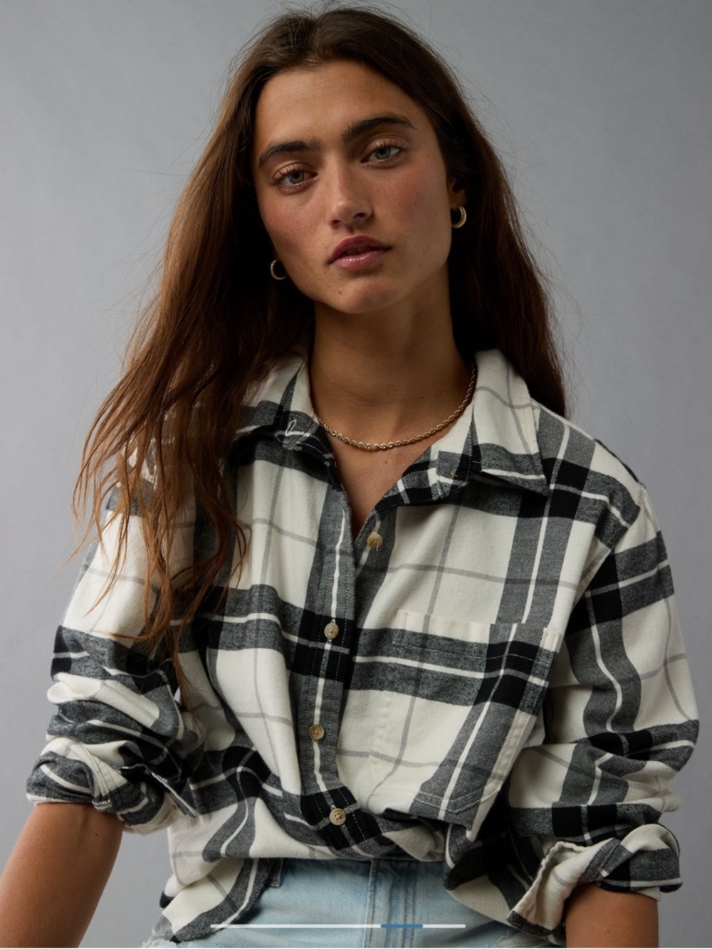 American Eagle 🦅 Oversized Plaid Button-Up Shirt - Picture 5 of 10